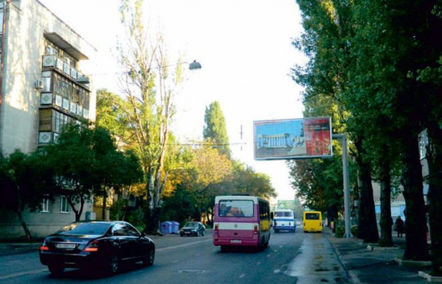 Призма 6x3,  №75 ул.Среднефонтанская ,45 в центр города